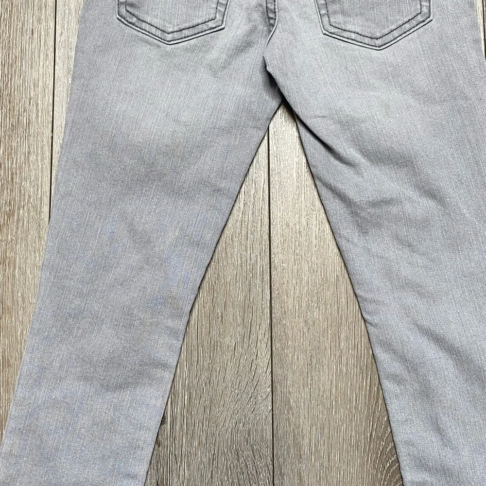 The Children’s Place Gray Denim Super Skinny Jeans Girl Size 6